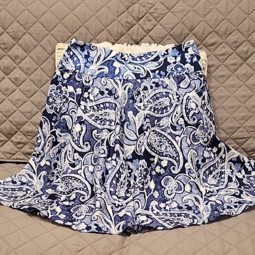 Lauren Ralph Lauren Blue and White Paisley Floral A-Line Pleated Skirt - Picture 13 of 16